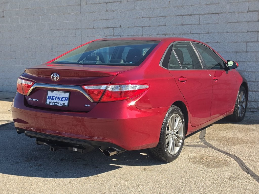 Used 2015 Red Toyota SE image 13