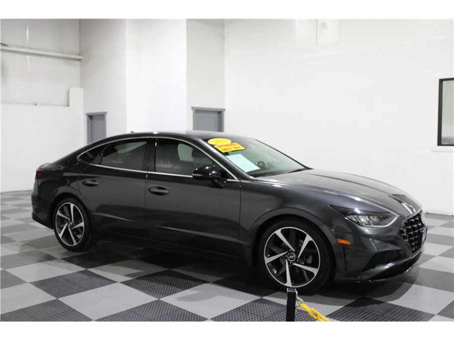 Used 2021 Portofino Gray Hyundai SEL Plus image 1