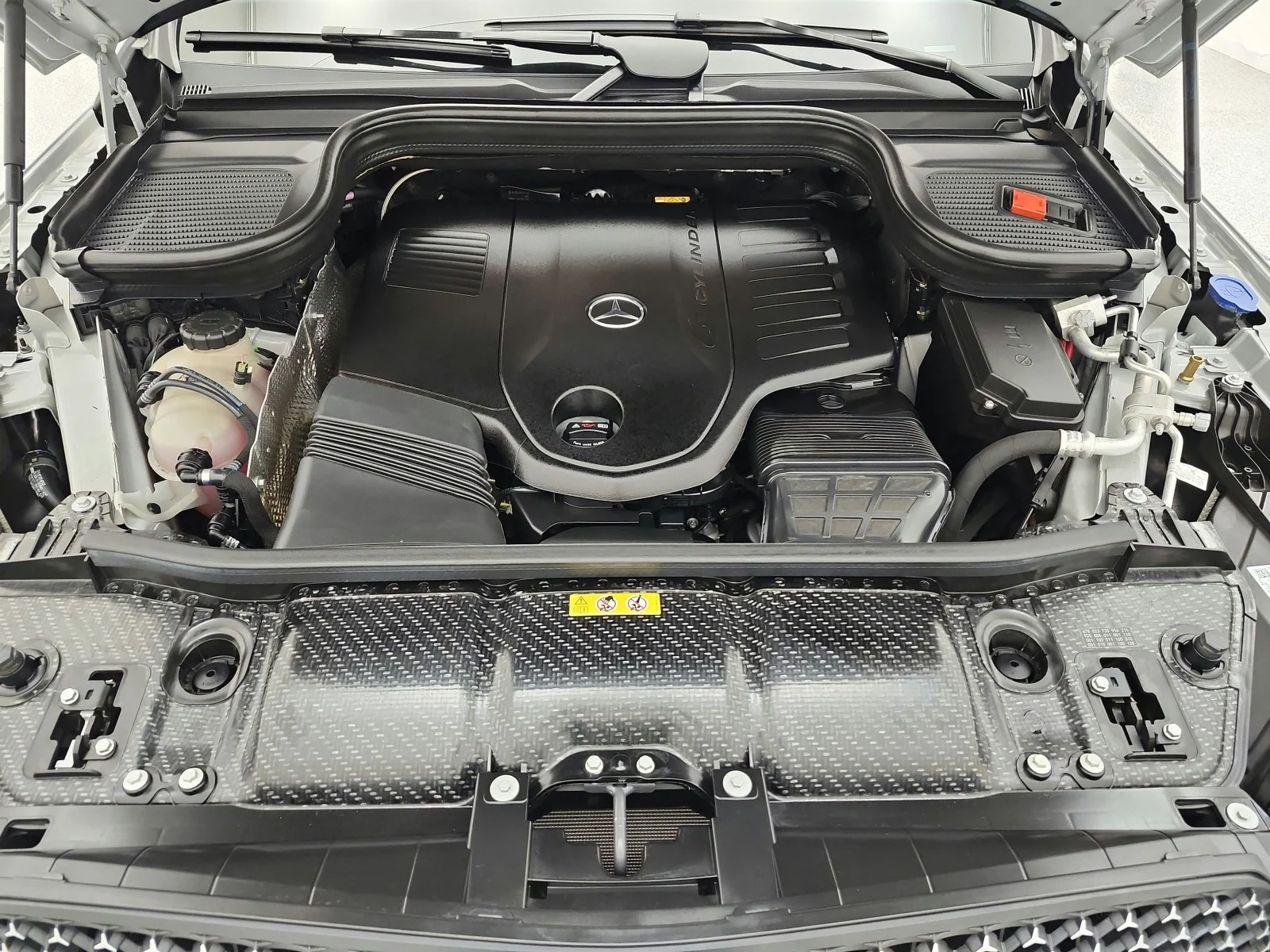 Certified Used 2025 MANUFAKTUR Alpine Grey Mercedes-Benz GLE 450 4MATIC® Coupe image 16