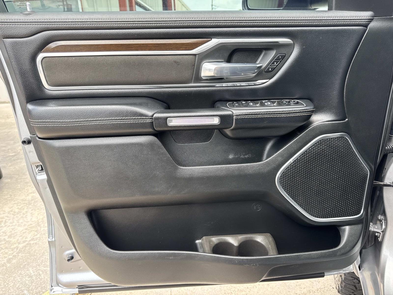 Used 2021 Billet Silver Metallic Clearcoat Ram Laramie image 19
