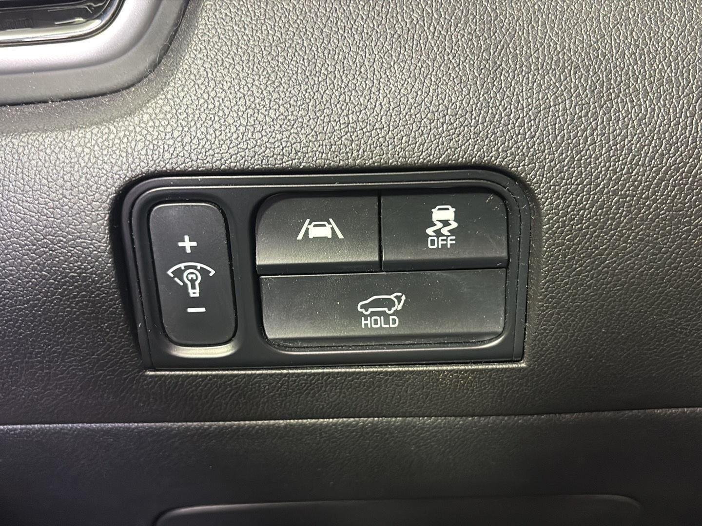 Used 2021 Sapphire Blue Kia SX image 27