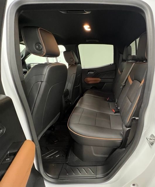 Used 2026 White GMC AT4 image 24