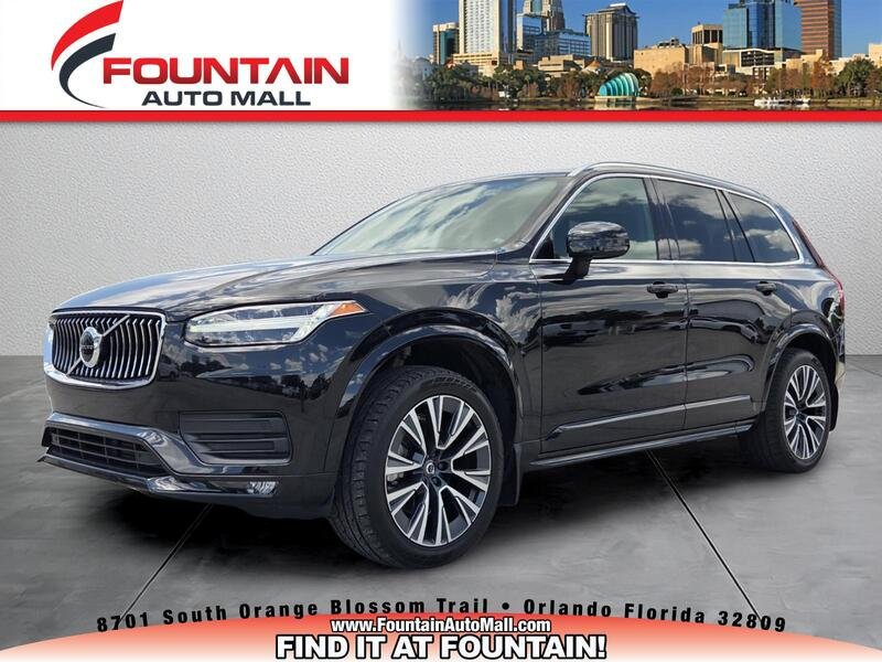 2020 Volvo XC90 T5 Momentum FWD's photo