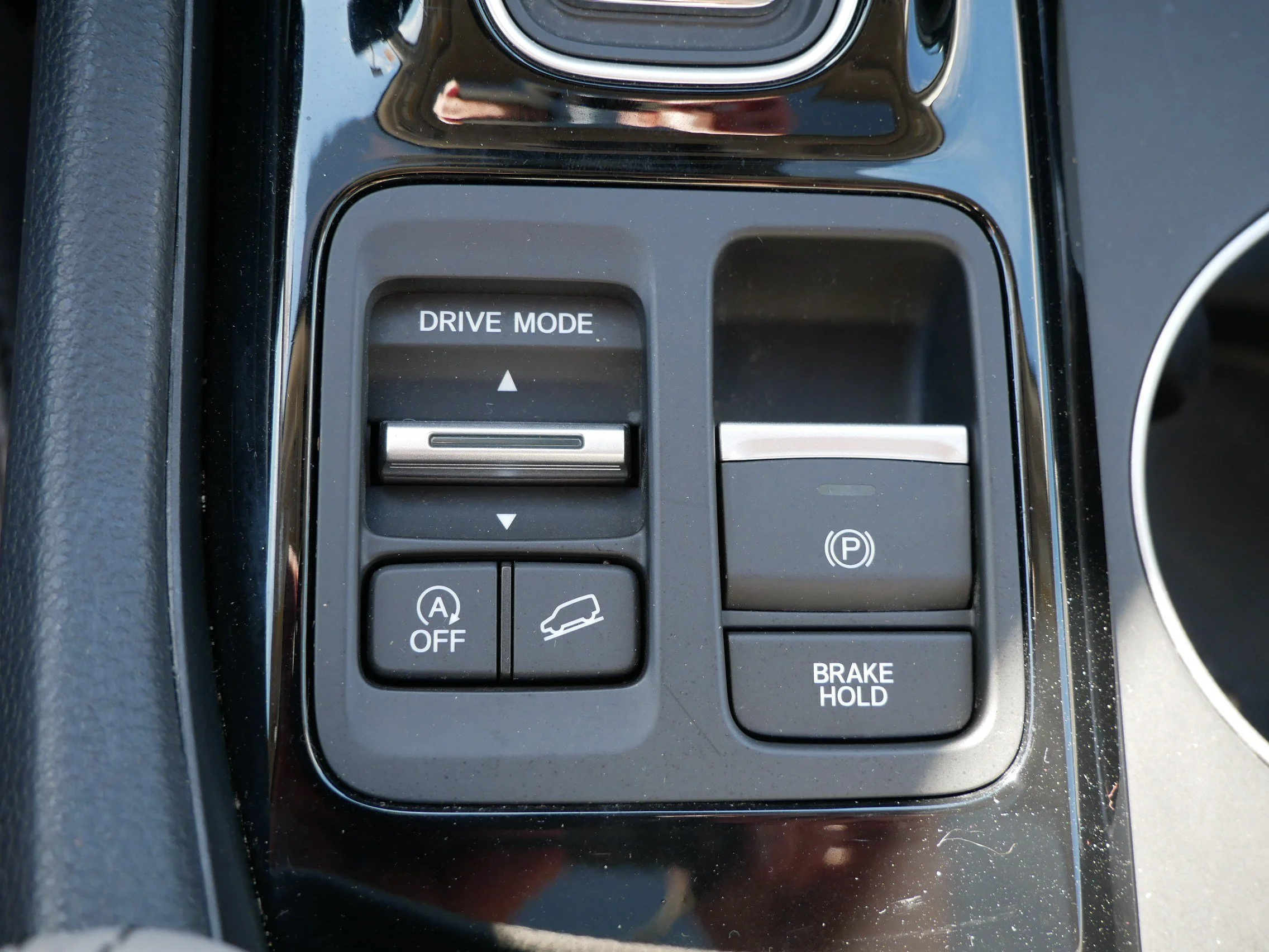 2025 Honda Pilot Touring - Photo 32