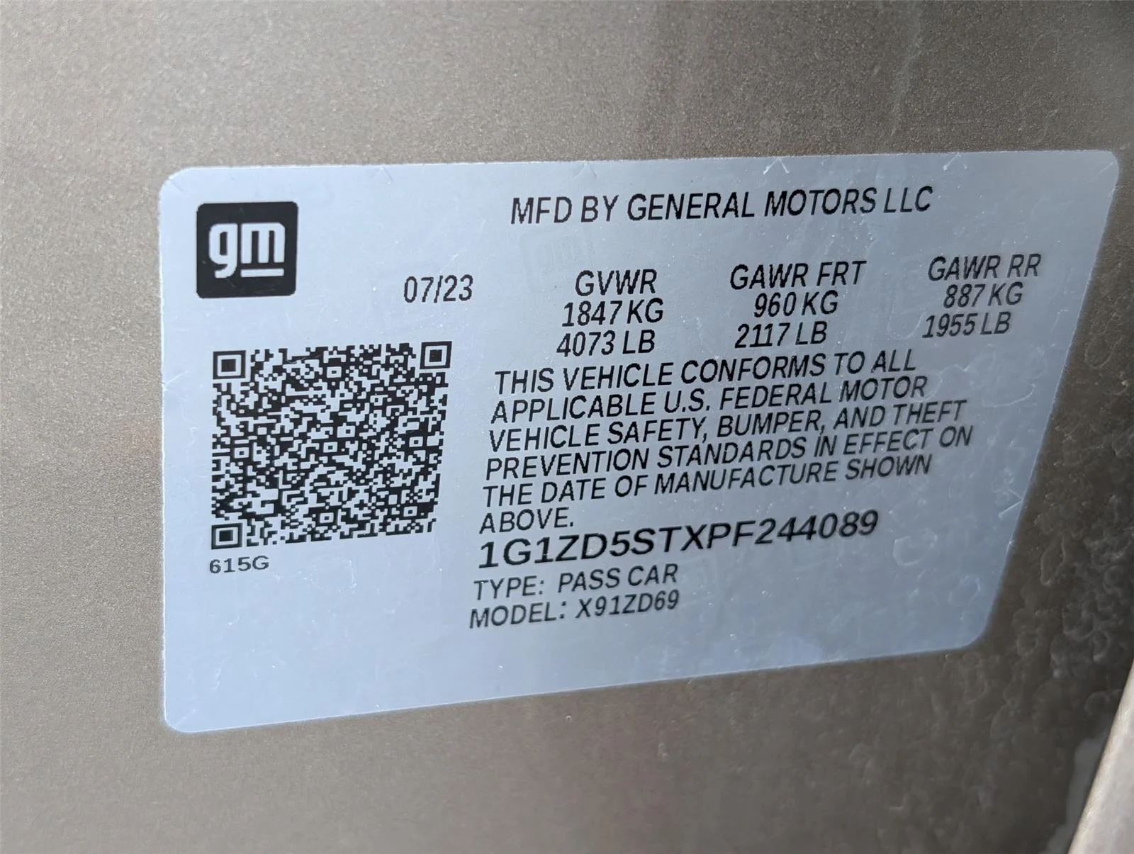 Used 2023 Mineral Gray Metallic Chevrolet LT image 37