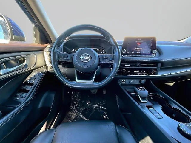 Used 2023 Caspian Blue Nissan  image 8