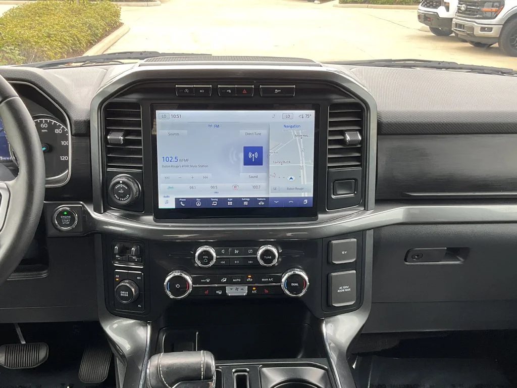 Used 2023 Black Ford XLT image 24