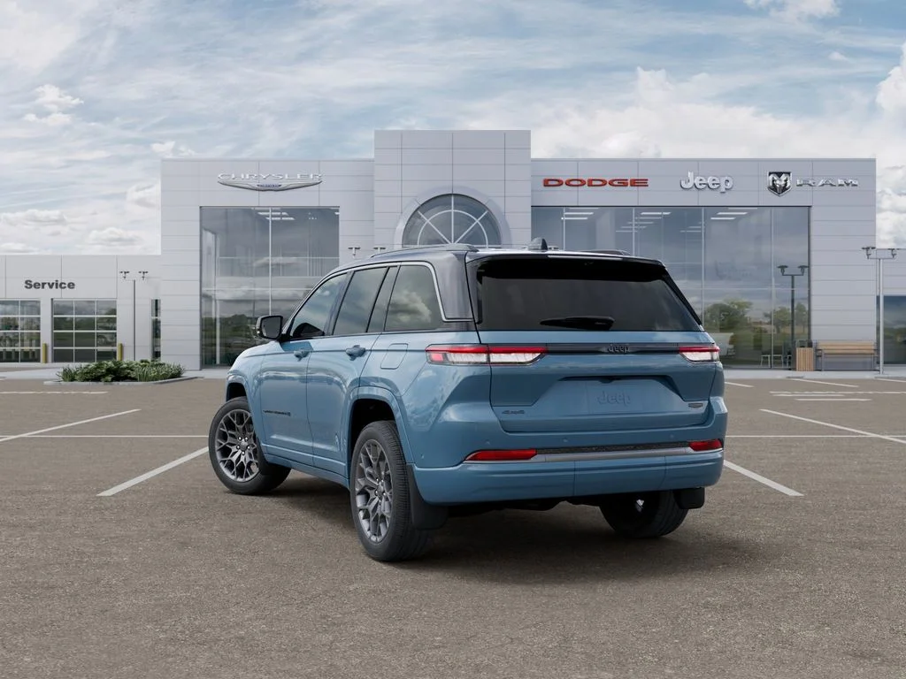 New 2026 Steel Blue Exterior Paint Jeep Summit image 3