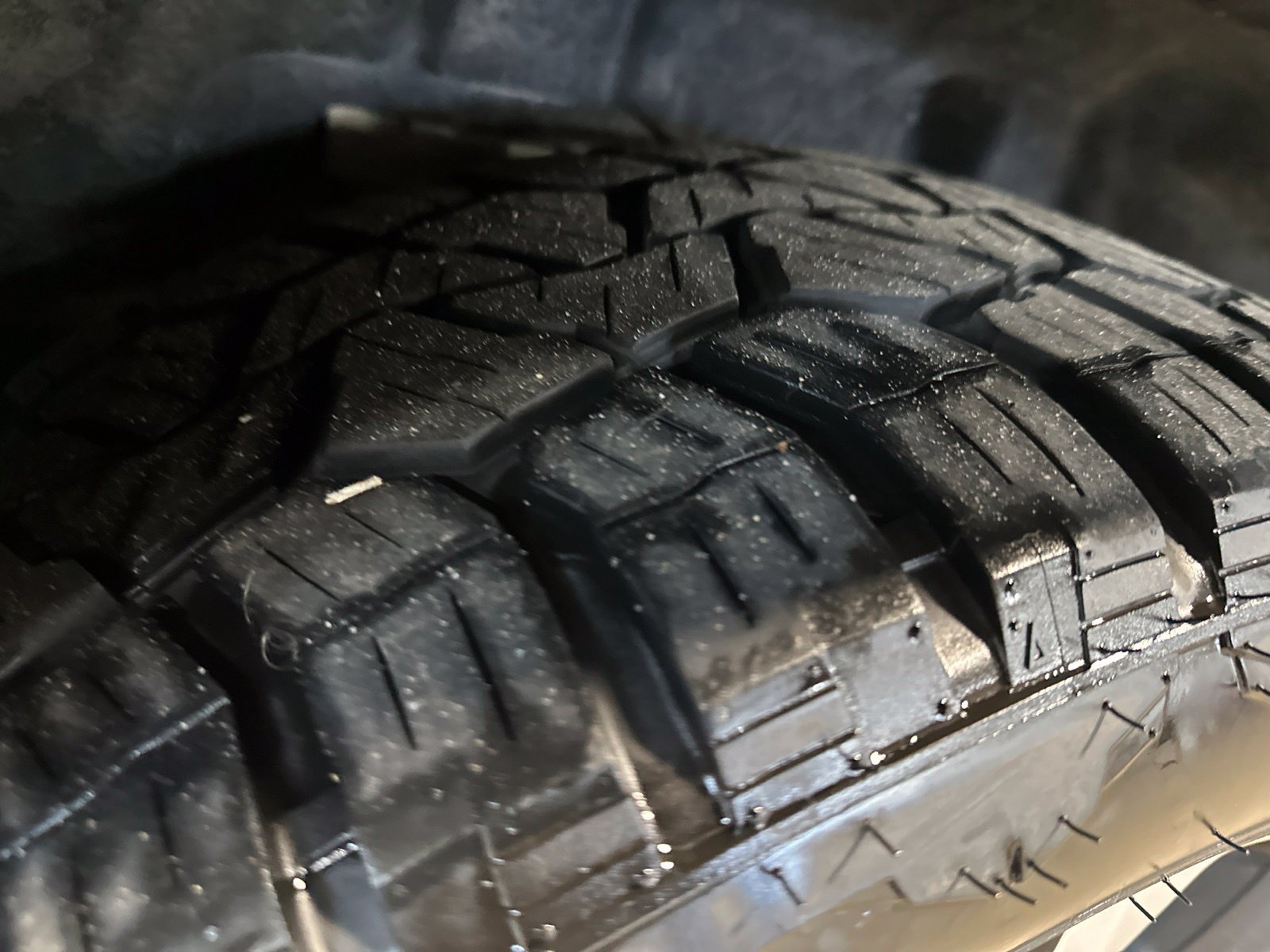Used 2023 Black Jeep Overland image 10