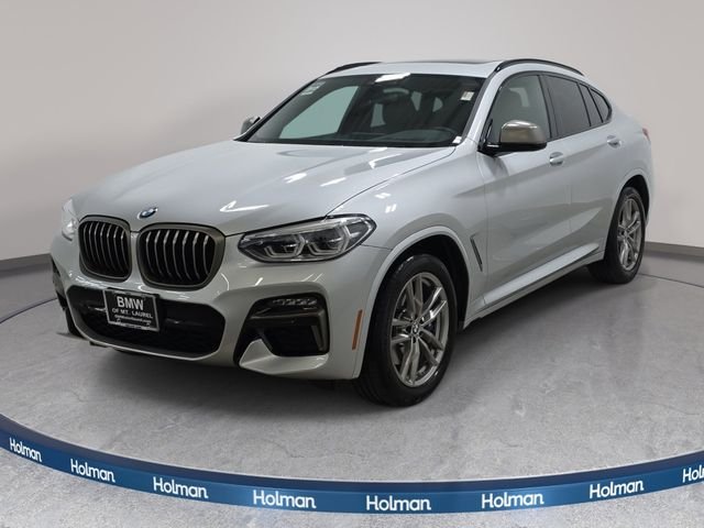 2021 BMW X4 M40i's photo