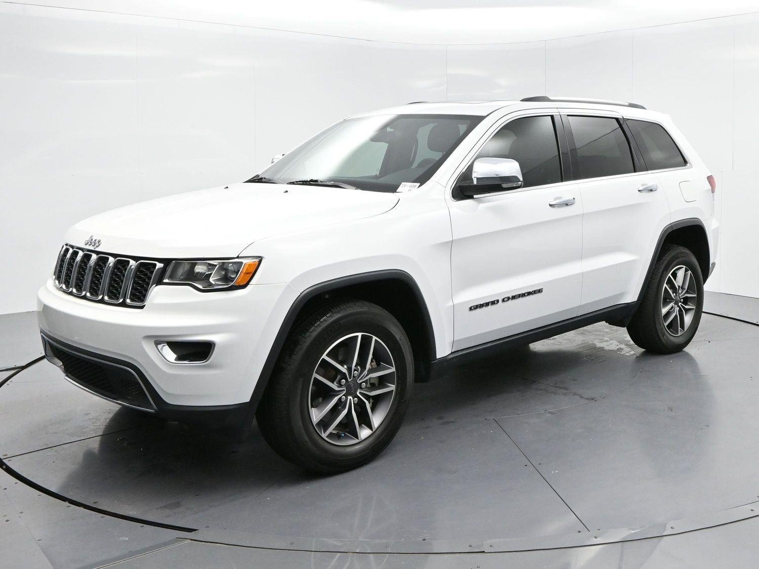 Used 2021 Bright White Clearcoat Jeep Limited image 3