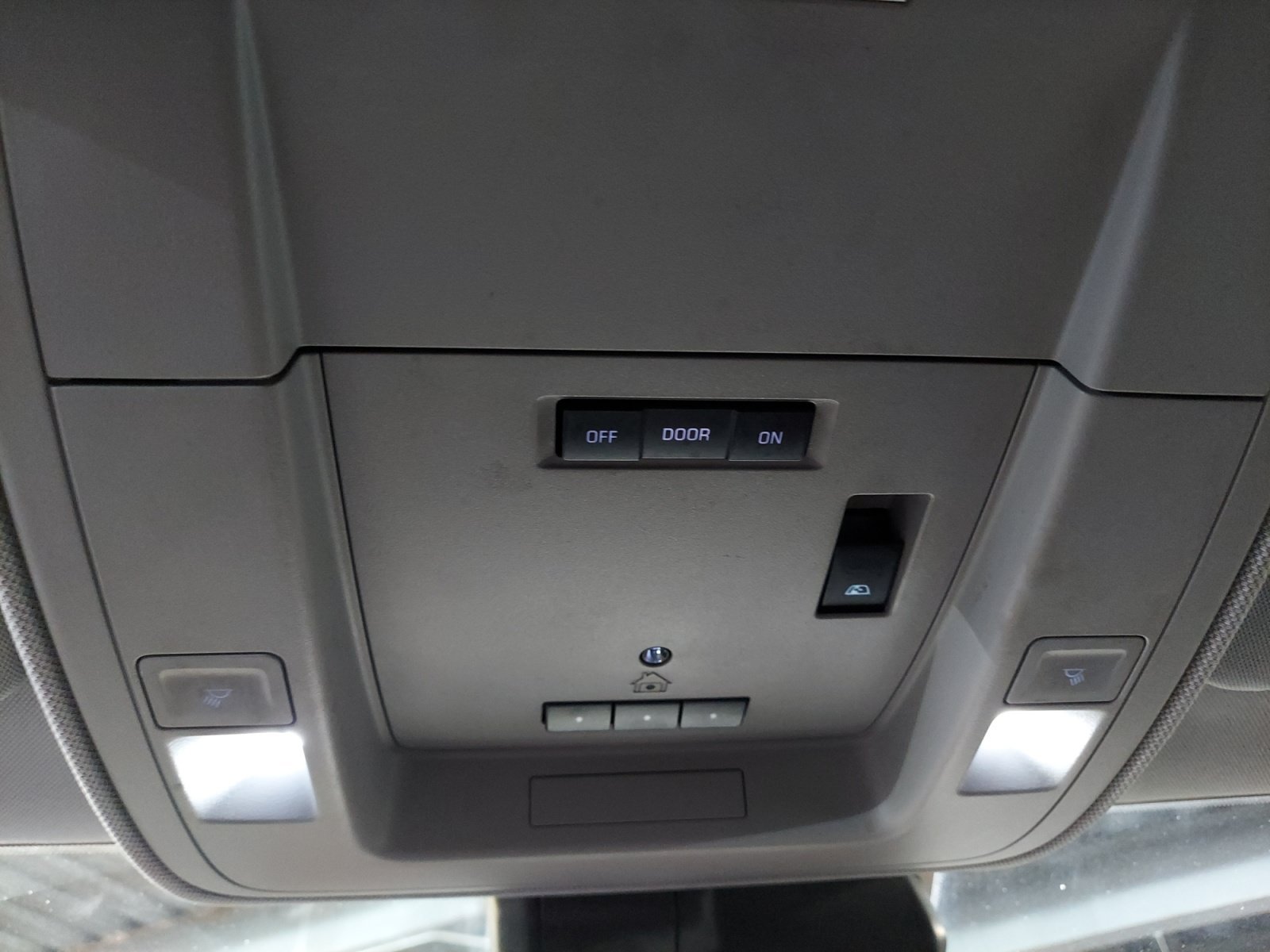 Used 2018 Dark Slate Metallic GMC Denali image 19