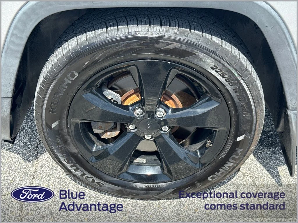 Certified Used 2017 Silver Jeep Sport image 12