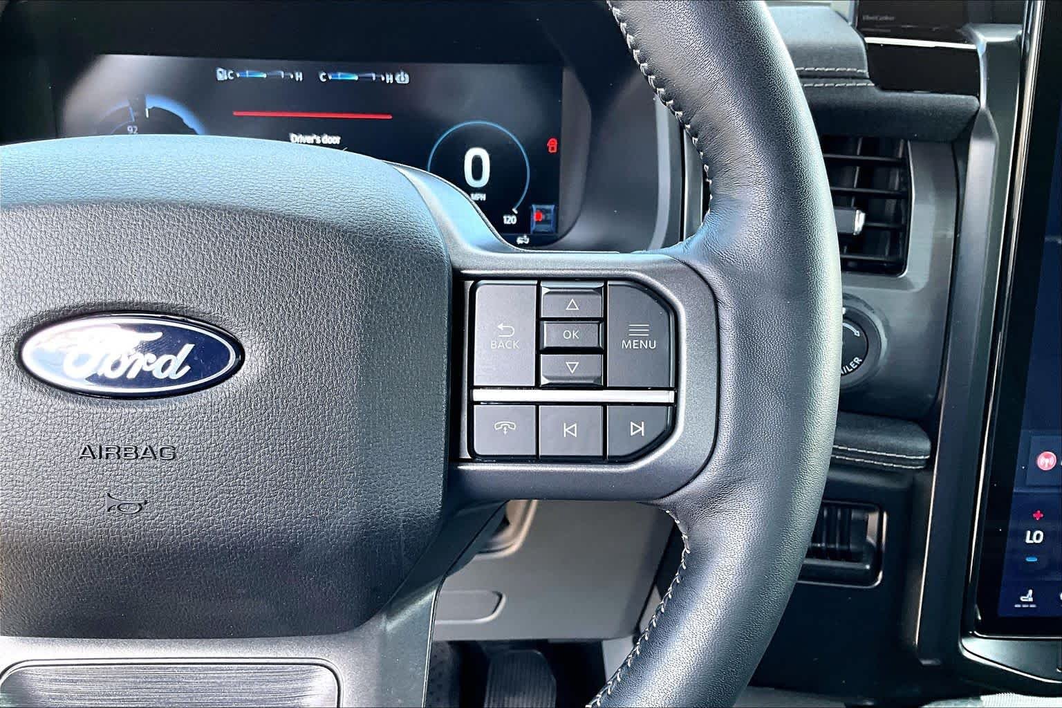 Used 2024 Avalanche Ford Flash image 24