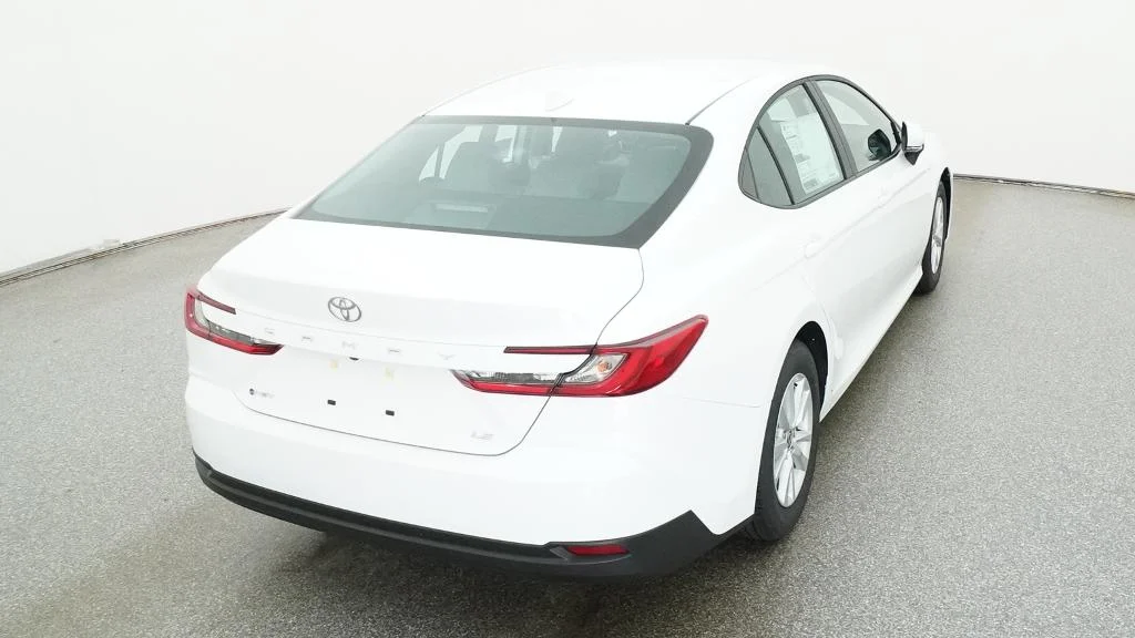 New 2026 Ice Cap Toyota LE image 22