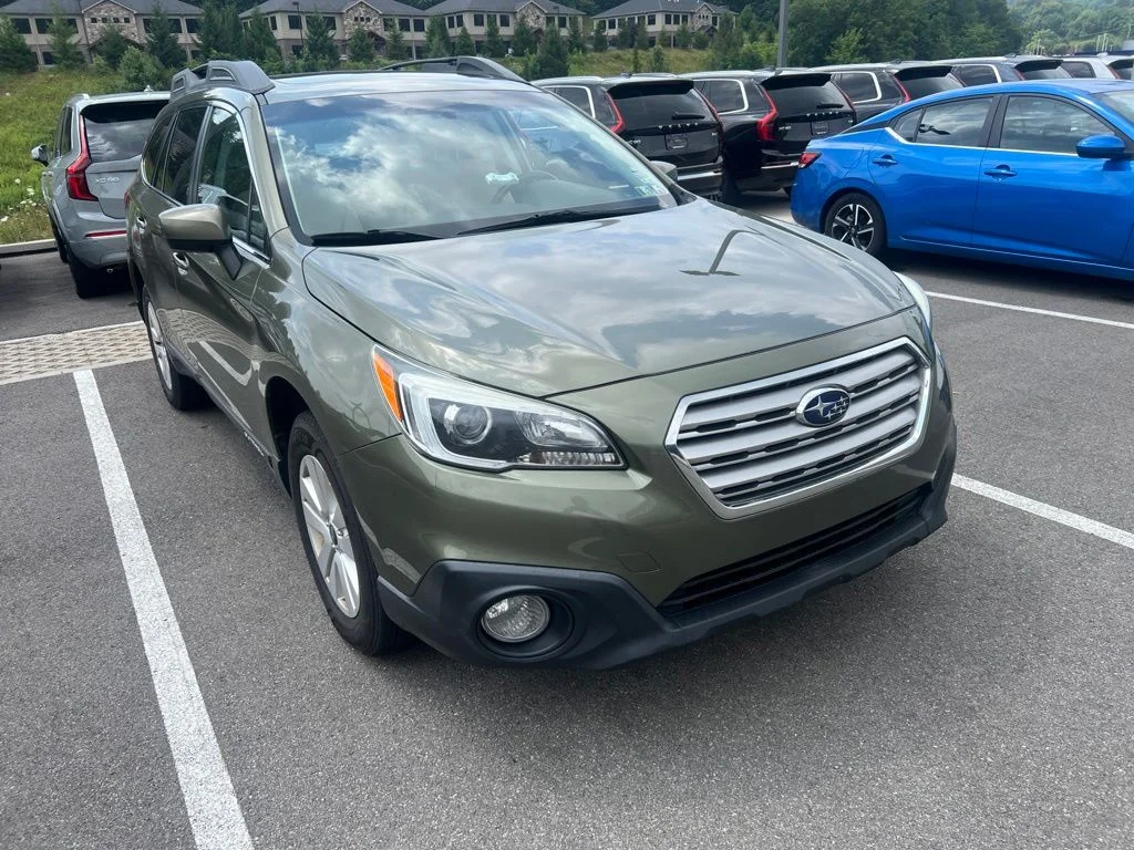Used 2016 Green Metallic Subaru 2.5i Premium image 2
