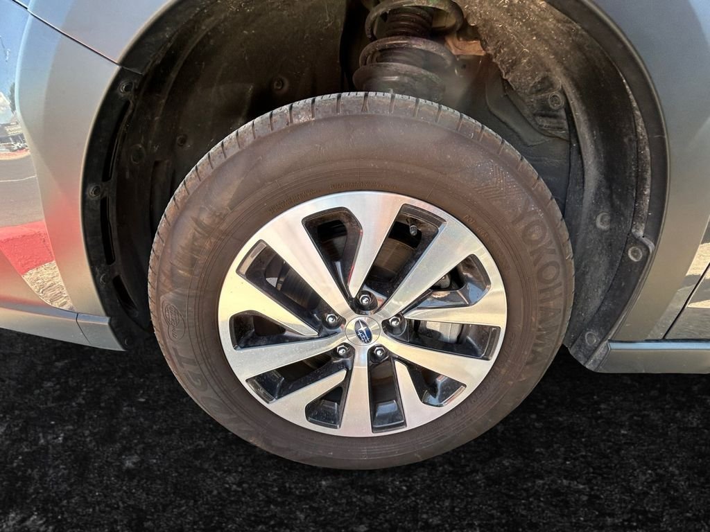 Used 2025 Gray Subaru Premium image 27