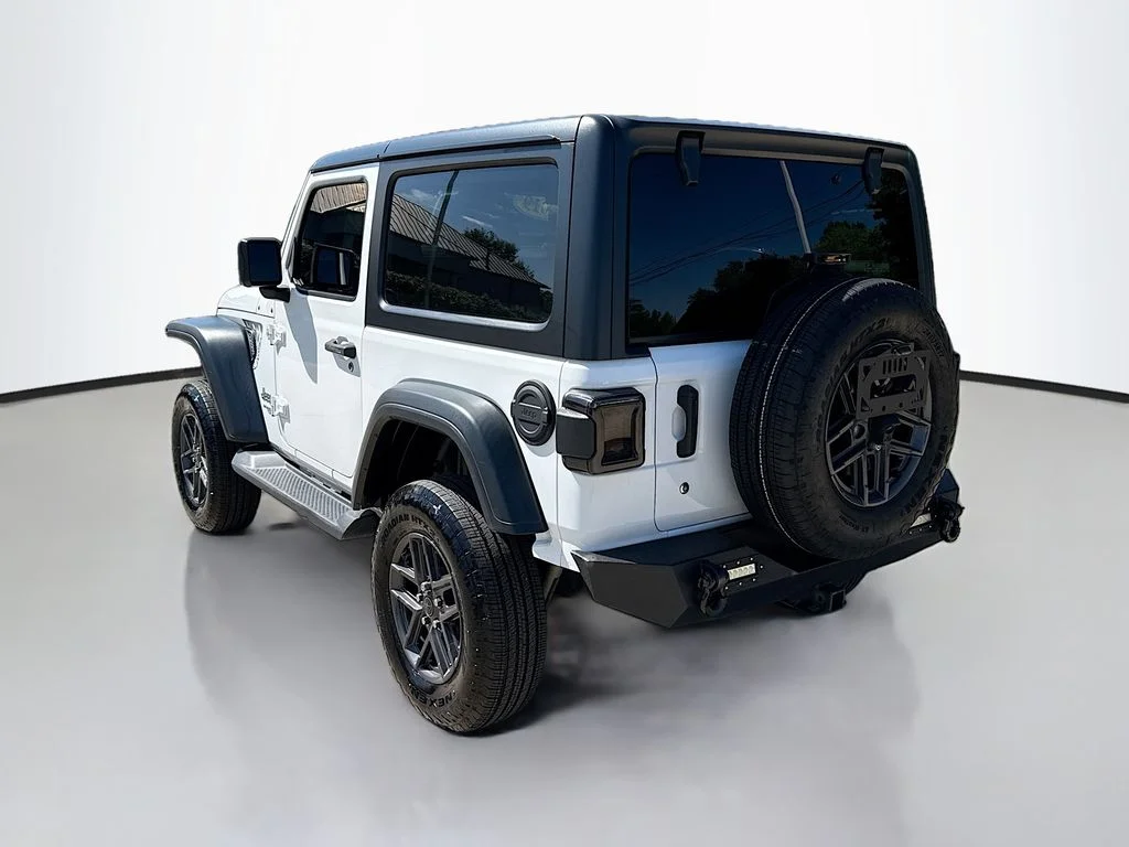 Used 2019 Bright White Clearcoat Jeep Sport S image 5