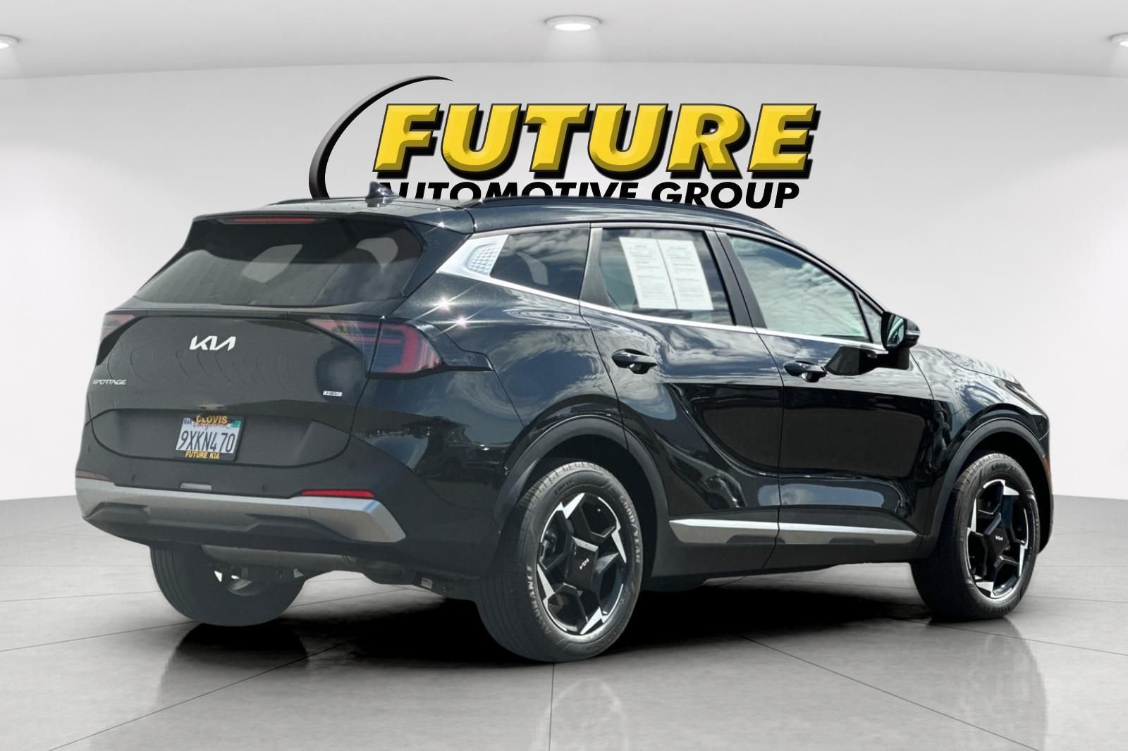 Used 2026 Black Kia EX image 4