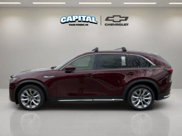 Used 2025  Mazda Premium Plus Package image 2