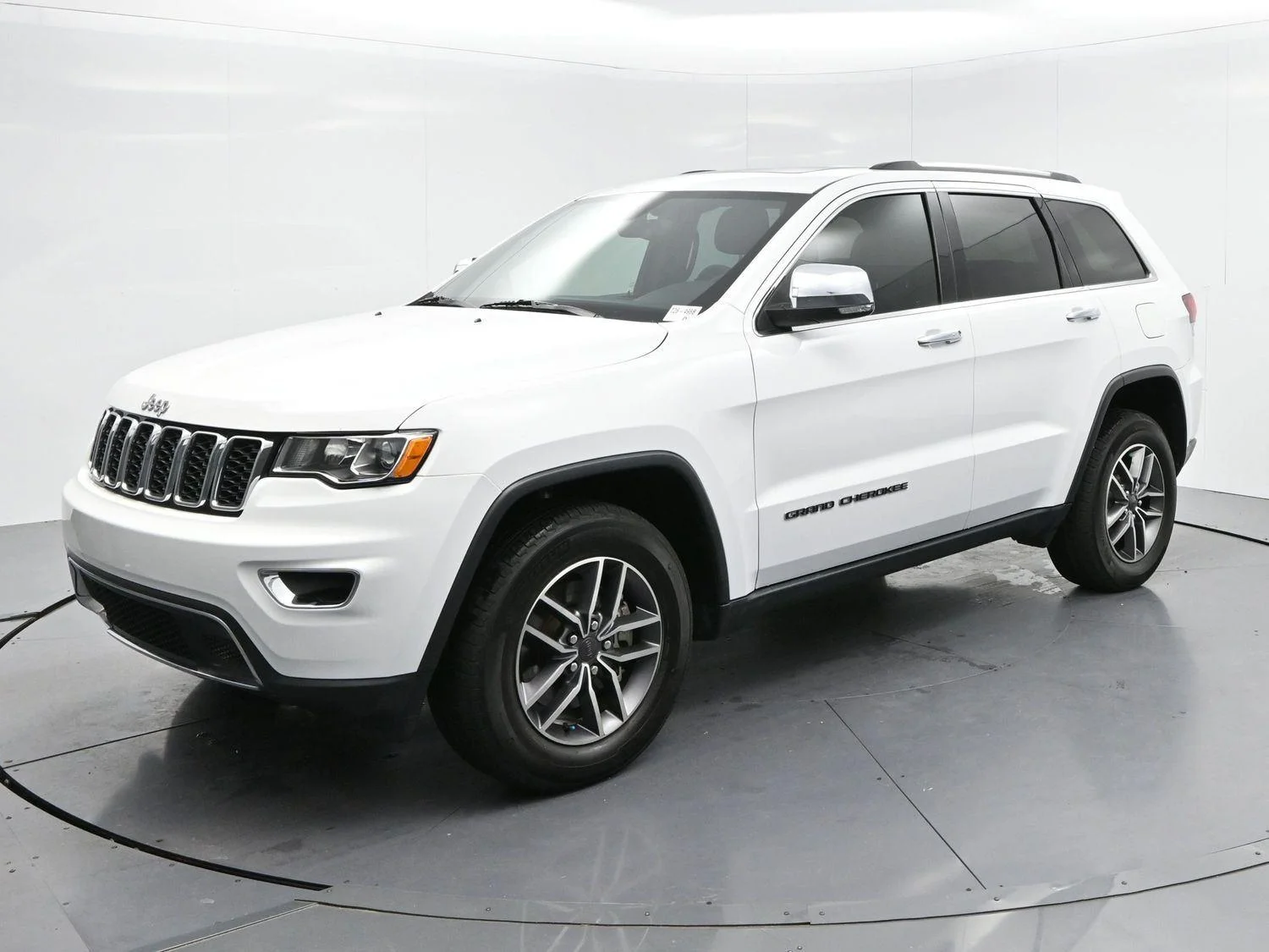 Used 2021 Bright White Clearcoat Jeep Limited image 3