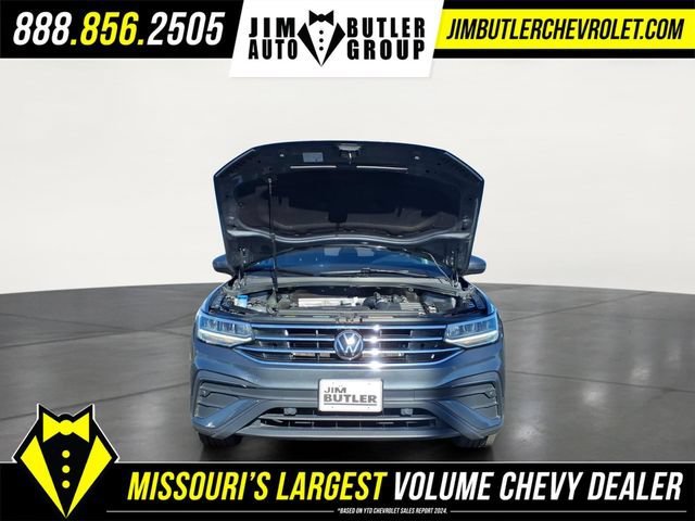 Used 2024  Volkswagen SE image 23
