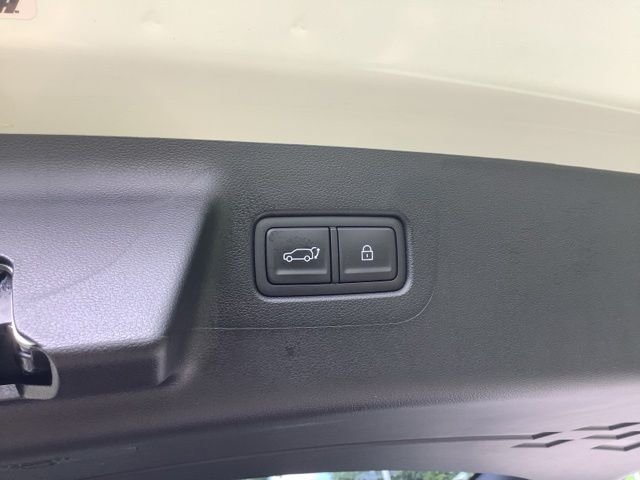Certified Used 2025 White Hyundai Limited image 11
