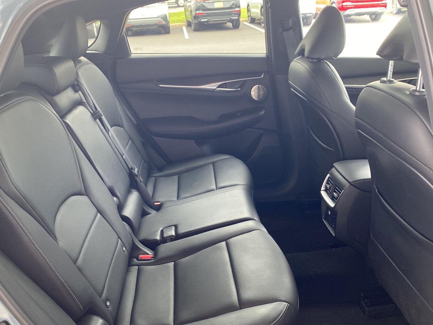 Used 2023 Slate Gray INFINITI SENSORY image 31