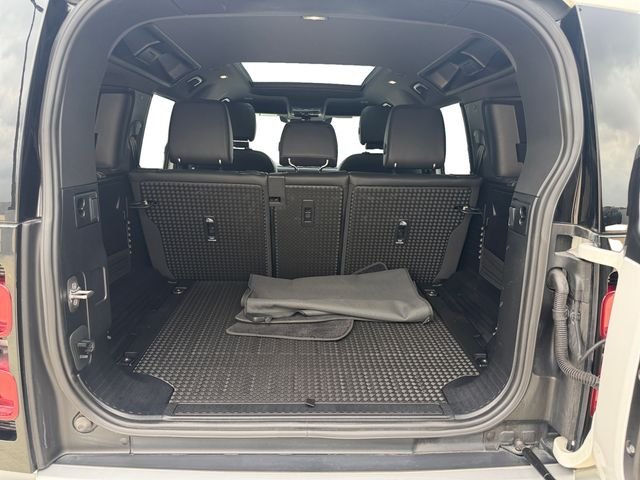 Certified Used 2024 White Land Rover S image 18