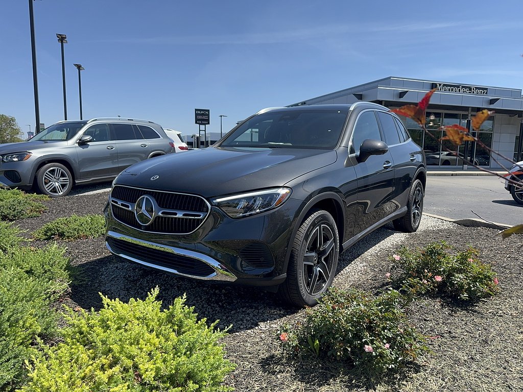 2026 Mercedes-Benz GLC