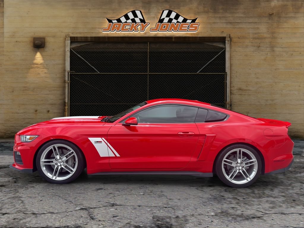 Used 2015 Race Red Ford GT Premium image 3