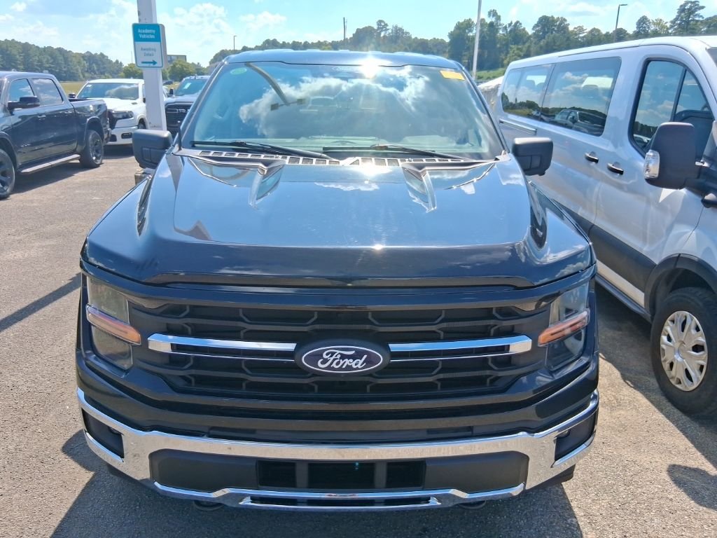 Used 2024 Black Ford XLT image 1