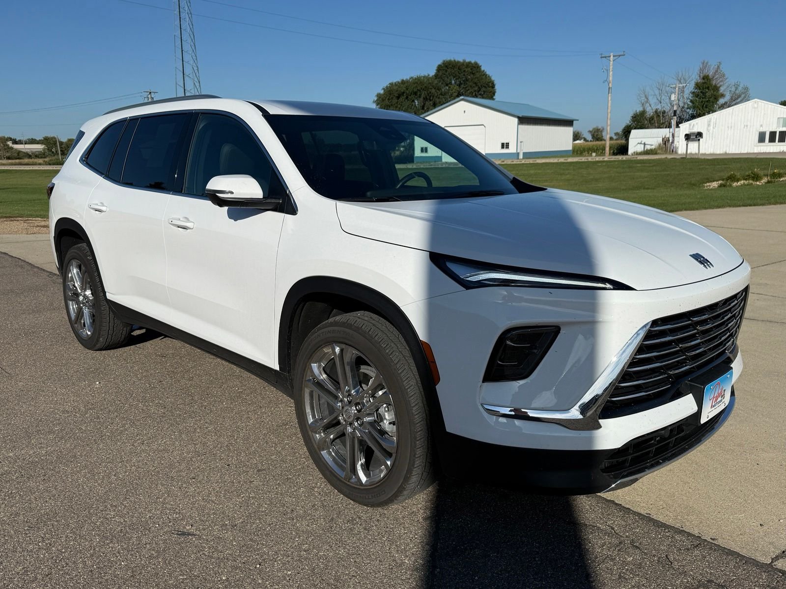 Used 2026 Summit White Buick Preferred image 11