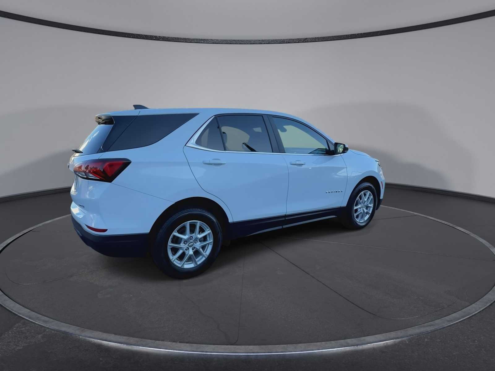 Used 2023 Summit White Chevrolet LT image 8