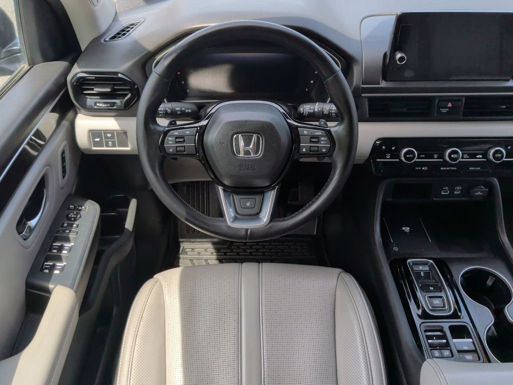 Used 2023  Honda Elite image 18