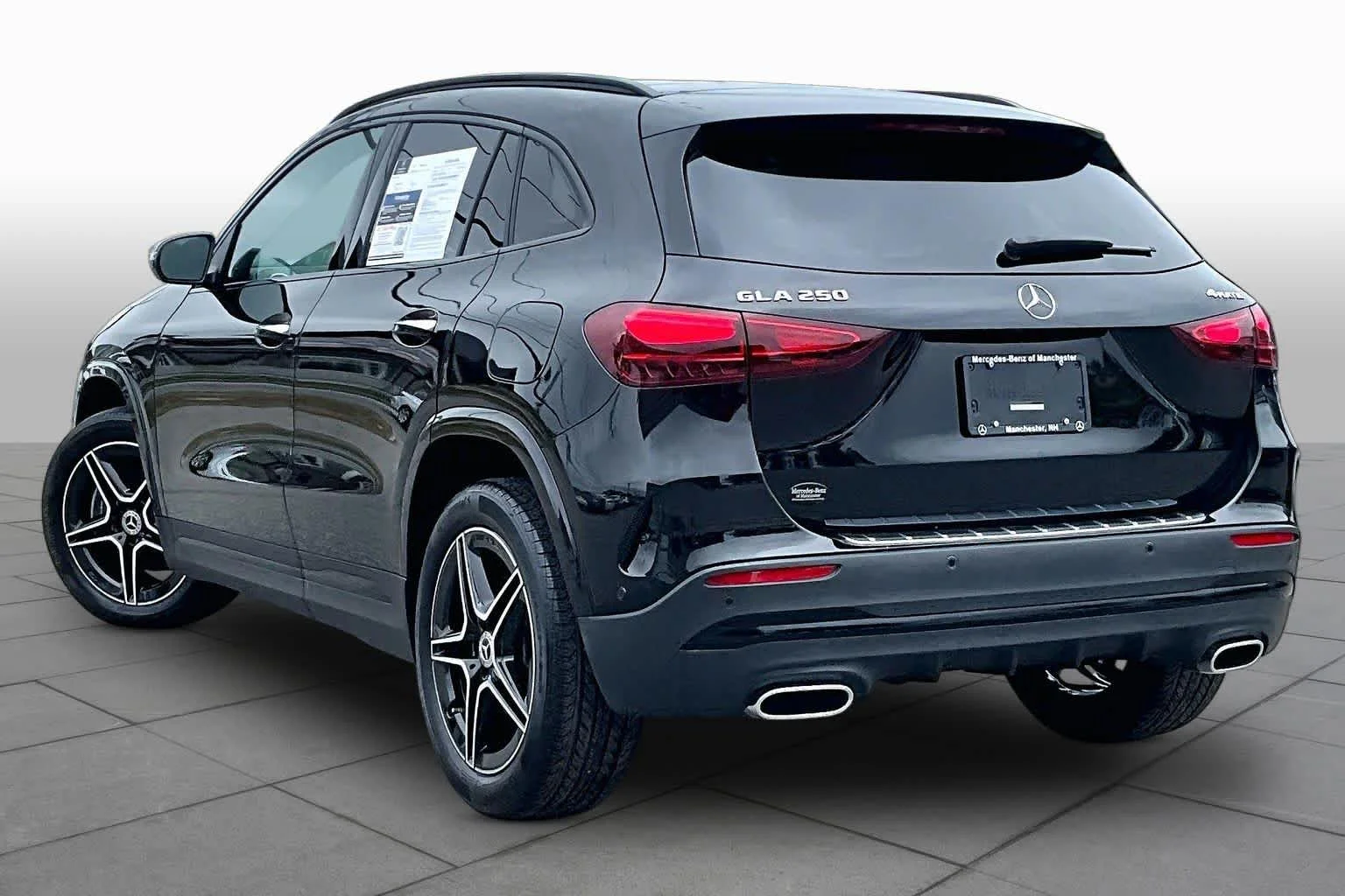 Certified Used 2024 Night Black Mercedes-Benz GLA 250 image 12