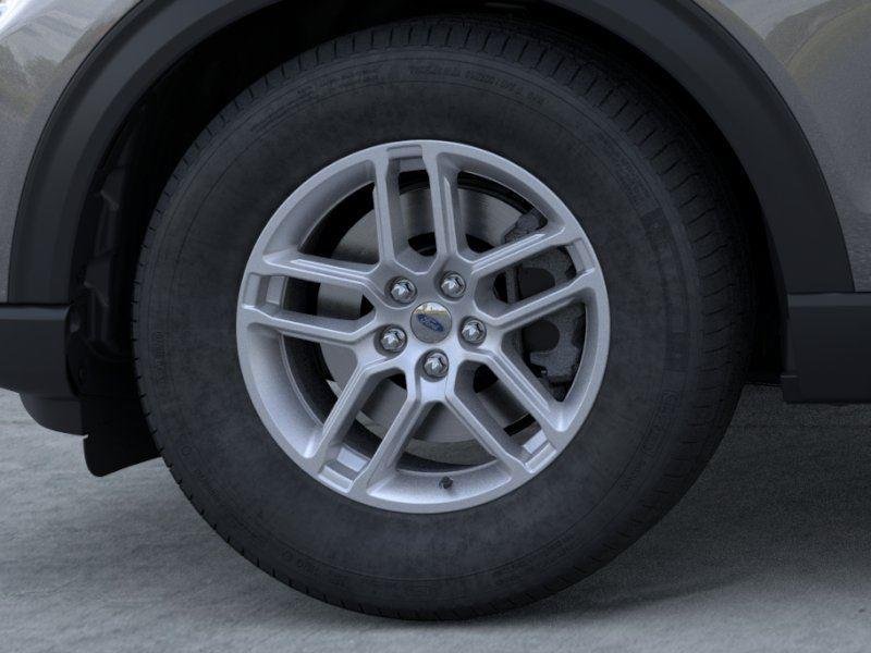 New 2026 Carbonized Gray Ford Active image 4