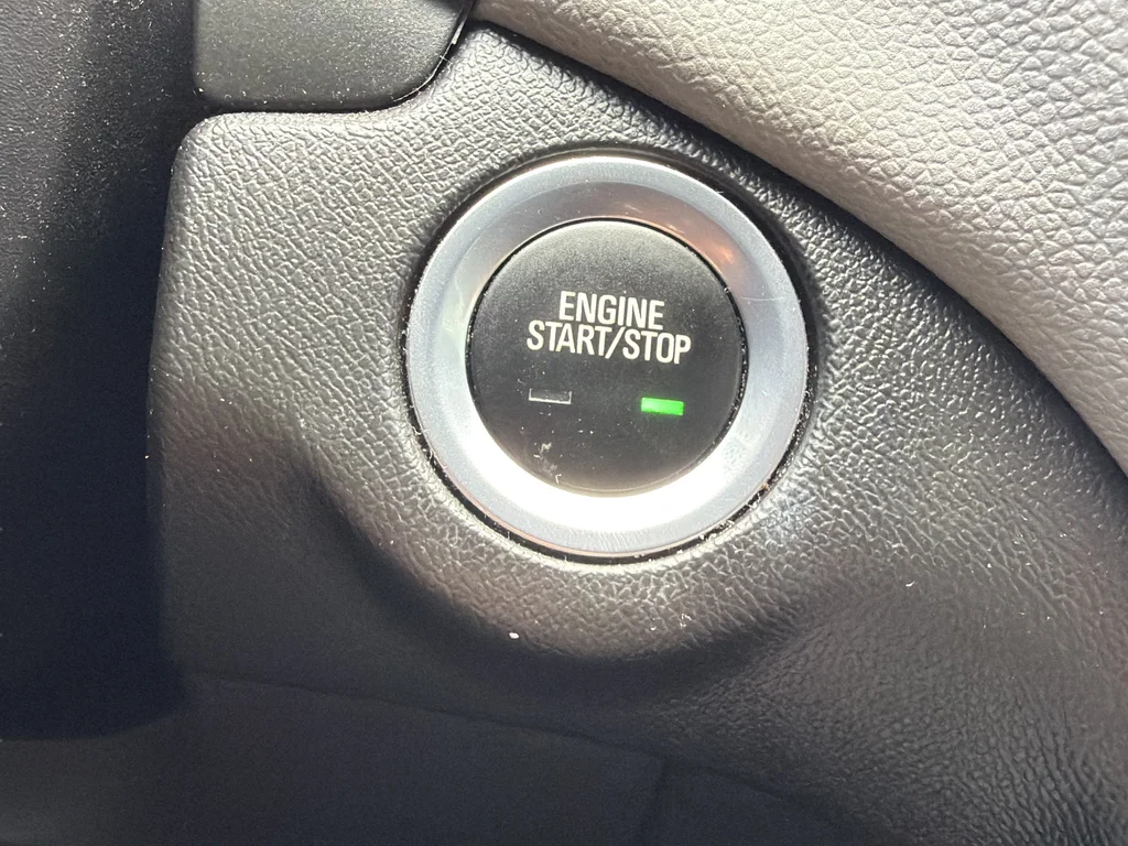 Used 2023 Blue Chevrolet LT image 13