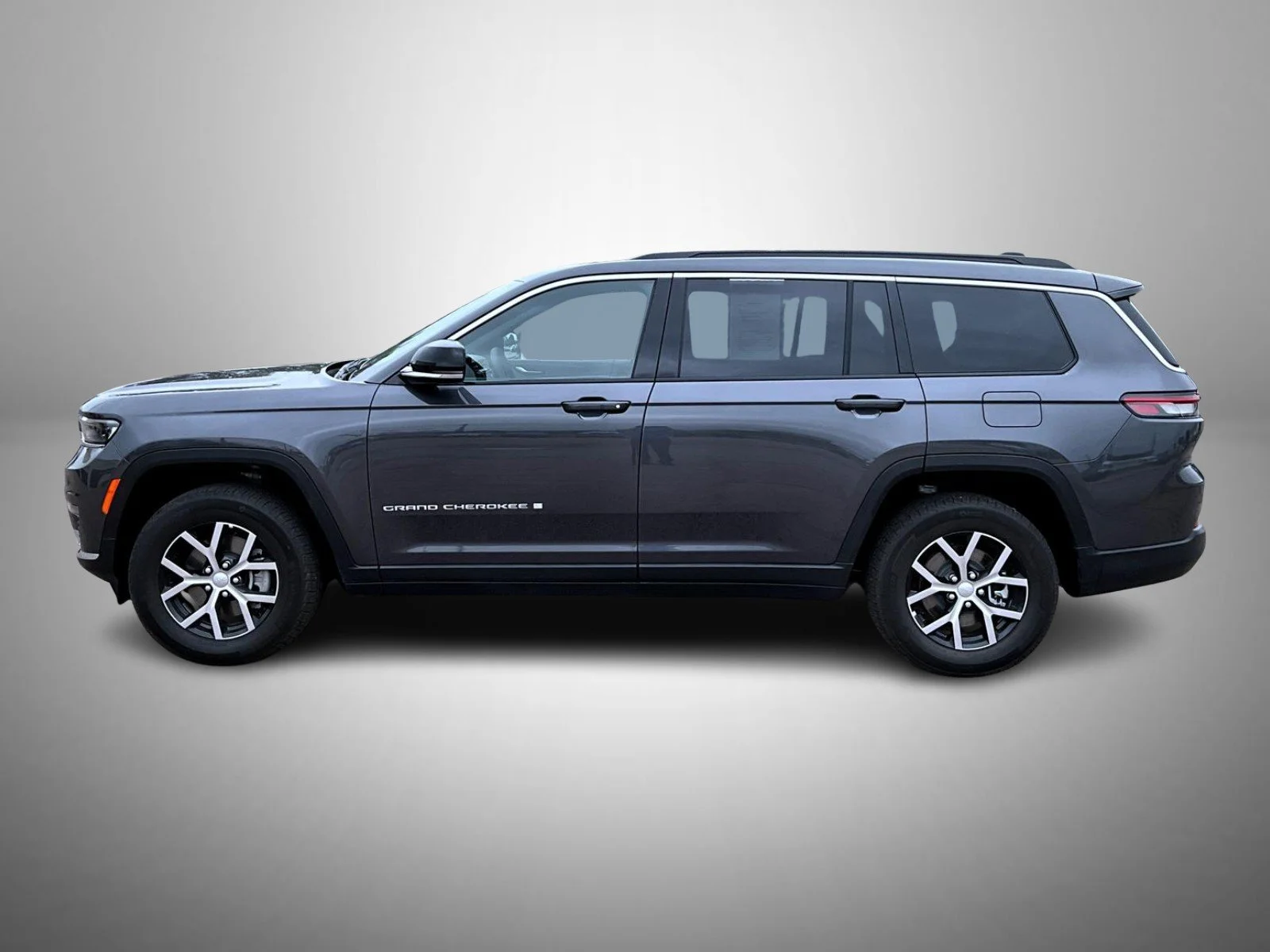Certified Used 2025 Gray Jeep Limited image 8