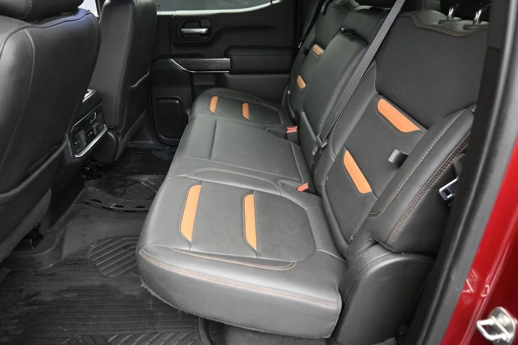 Used 2020 Red GMC AT4 image 11