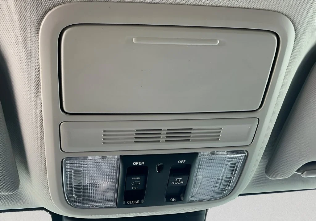Used 2026 White Honda EX-L image 38