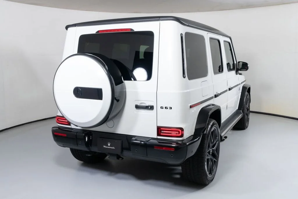 Used 2024 MANUFAKTUR Moonlight White Metallic Mercedes-Benz G 63 AMG® image 2