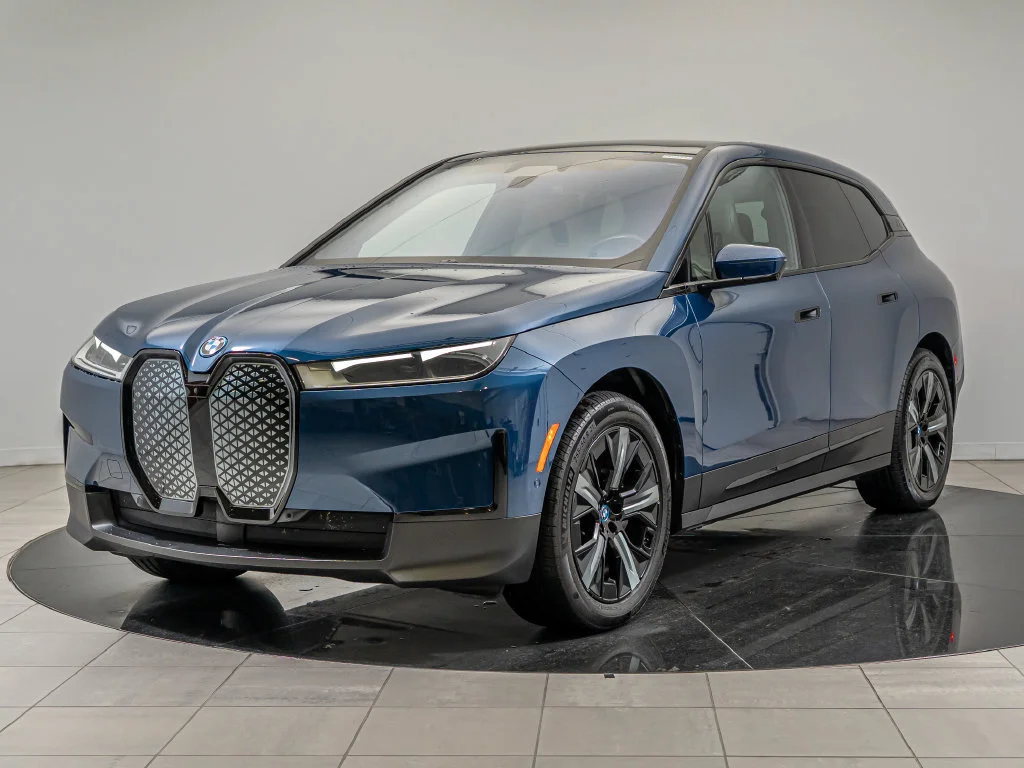 2024 BMW iX