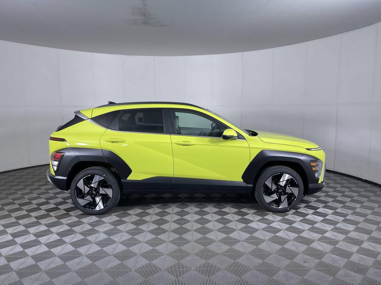 New 2026 Neoteric Yellow Hyundai Limited AWD image 4