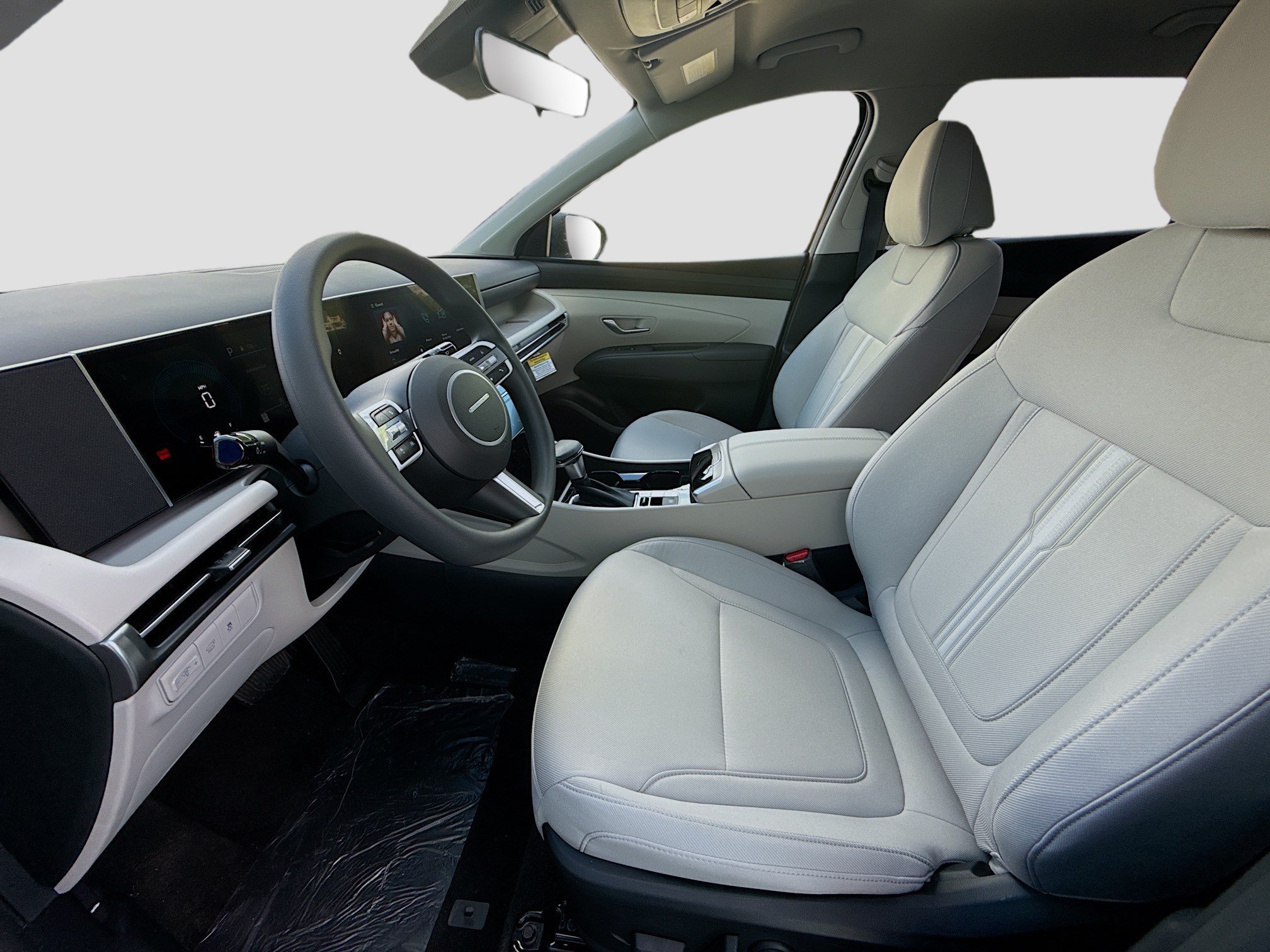 Used 2026 Shimmering Silver Hyundai SEL image 9