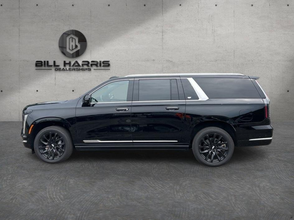 Used 2026 Black Cadillac Luxury image 6