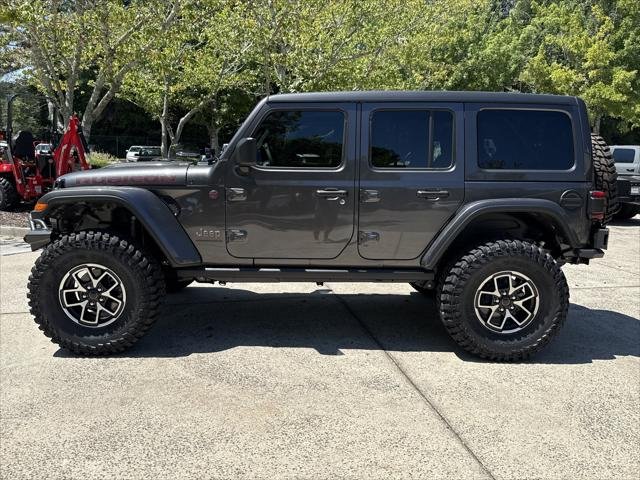 New 2026 Granite Crystal Metallic Clear-Coat Exterior Paint Jeep Rubicon image 5