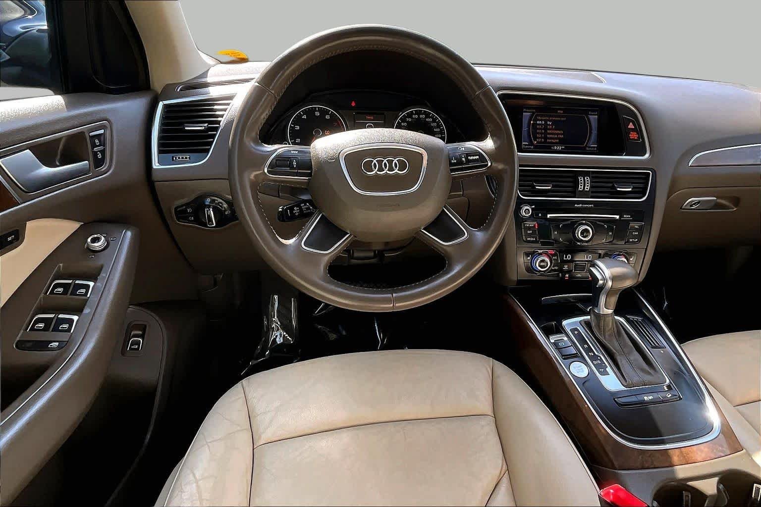 Used 2015 Moonlight Blue Metallic Audi Premium Plus image 5