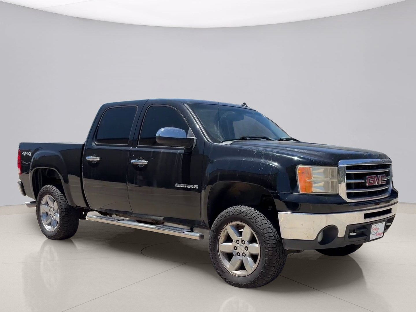 Used 2013 Black Gmc SLE image 3