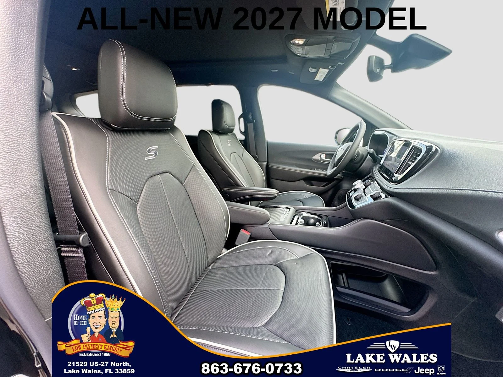 New 2027 Diamond Black Crystal Pearl-Coat Exterior Paint Chrysler Limited image 29